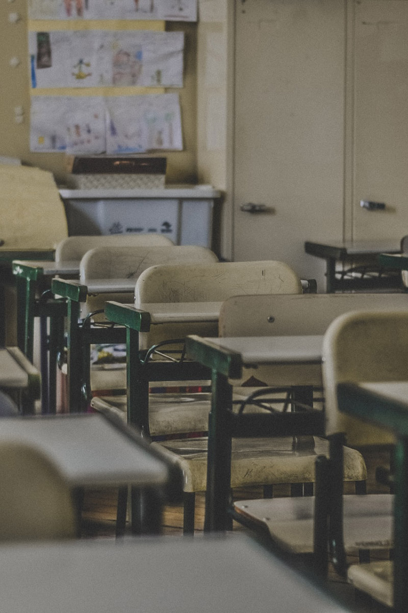 Image of school desks and room with air purifier clean air concepts of texas